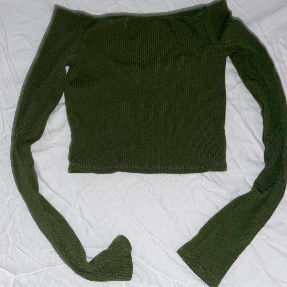 Reformation green long sleeve crop top fits XS&SMALL
